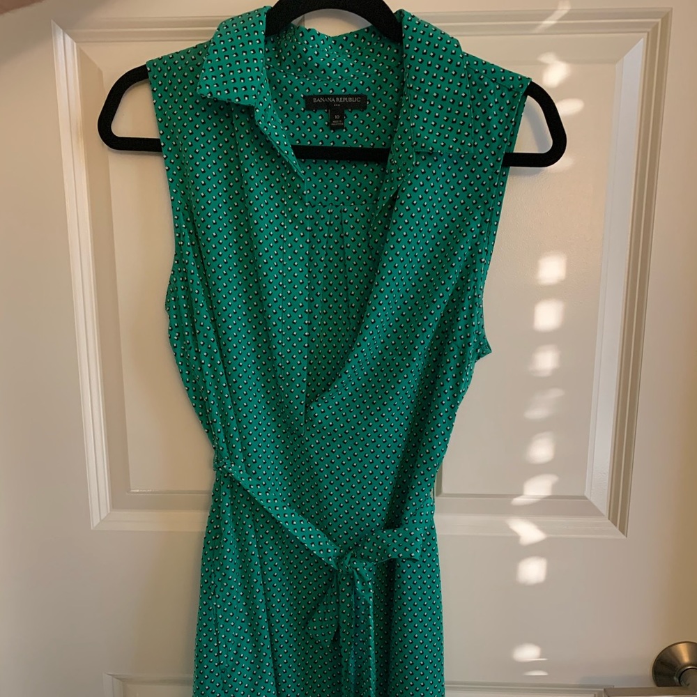 Sleeveless Patterned Dress